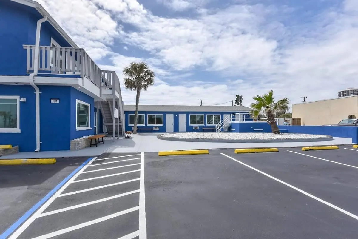 Modern Queen Suite #2 - Steps To Daytona Beach United States