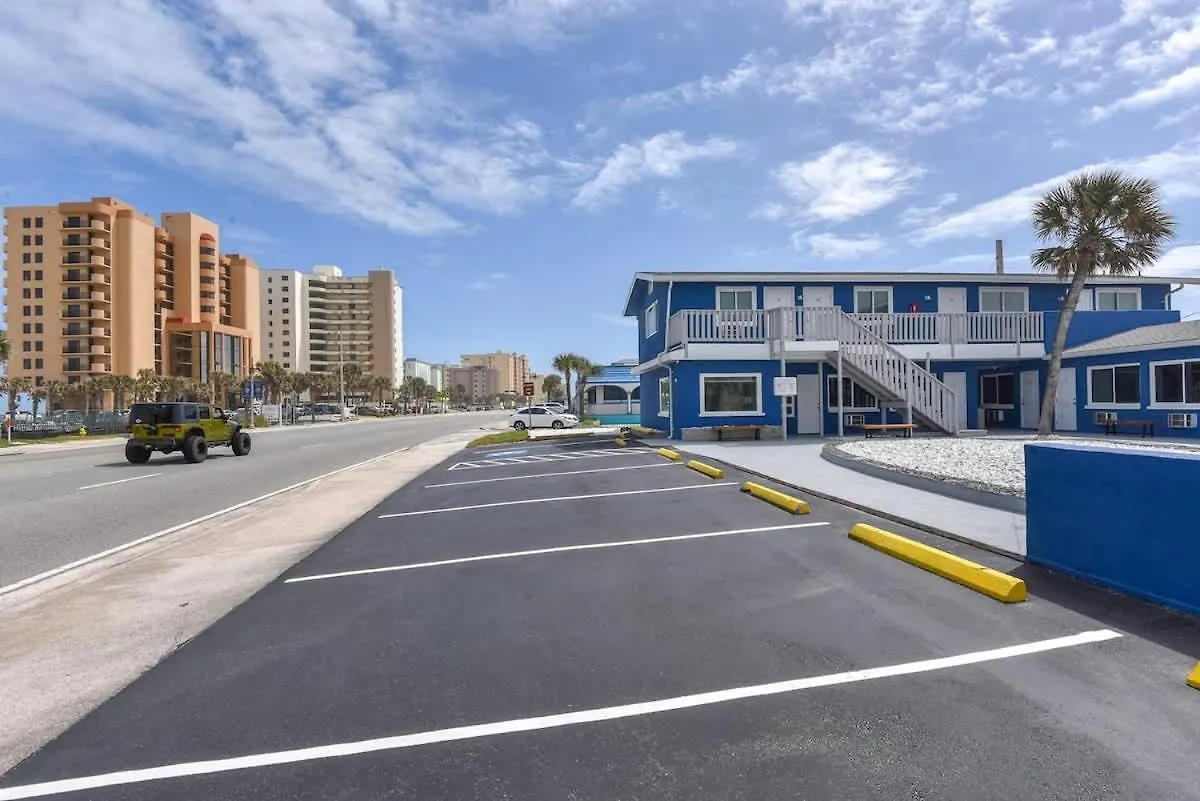 Modern Queen Suite #2 - Steps To Daytona Beach 0*,