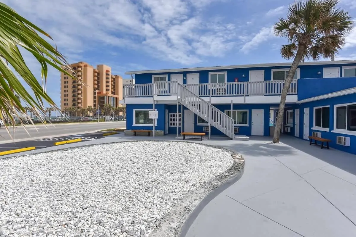 Modern Queen Suite #2 - Steps To Daytona Beach 0*,  United States